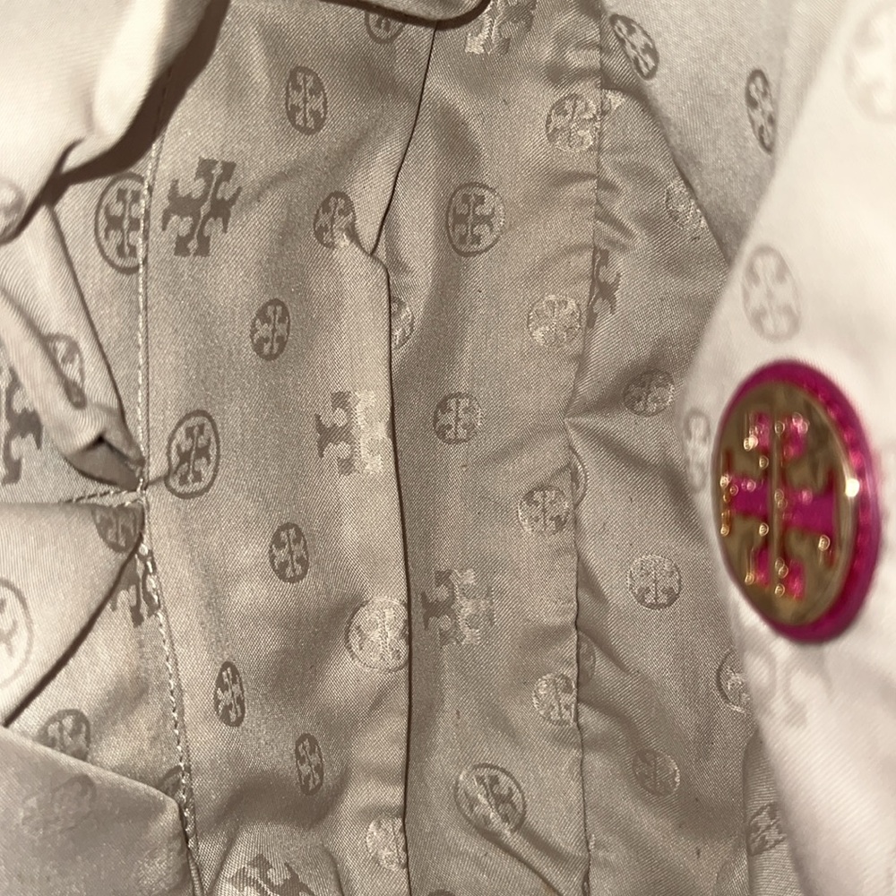 Tory Burch Amanda 2 Way Bag - Picture 7 of 9